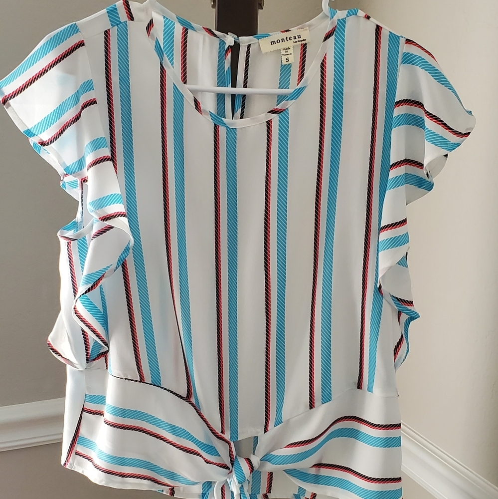 Ruffle top